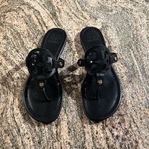 Miller Tory Burch Sandal. Gently used. Good condition.